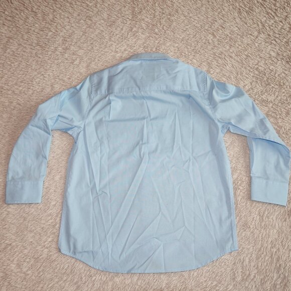 Boys Size 5 Sky Blue Button Down Long Sleeve Shirt - Picture 7 of 7